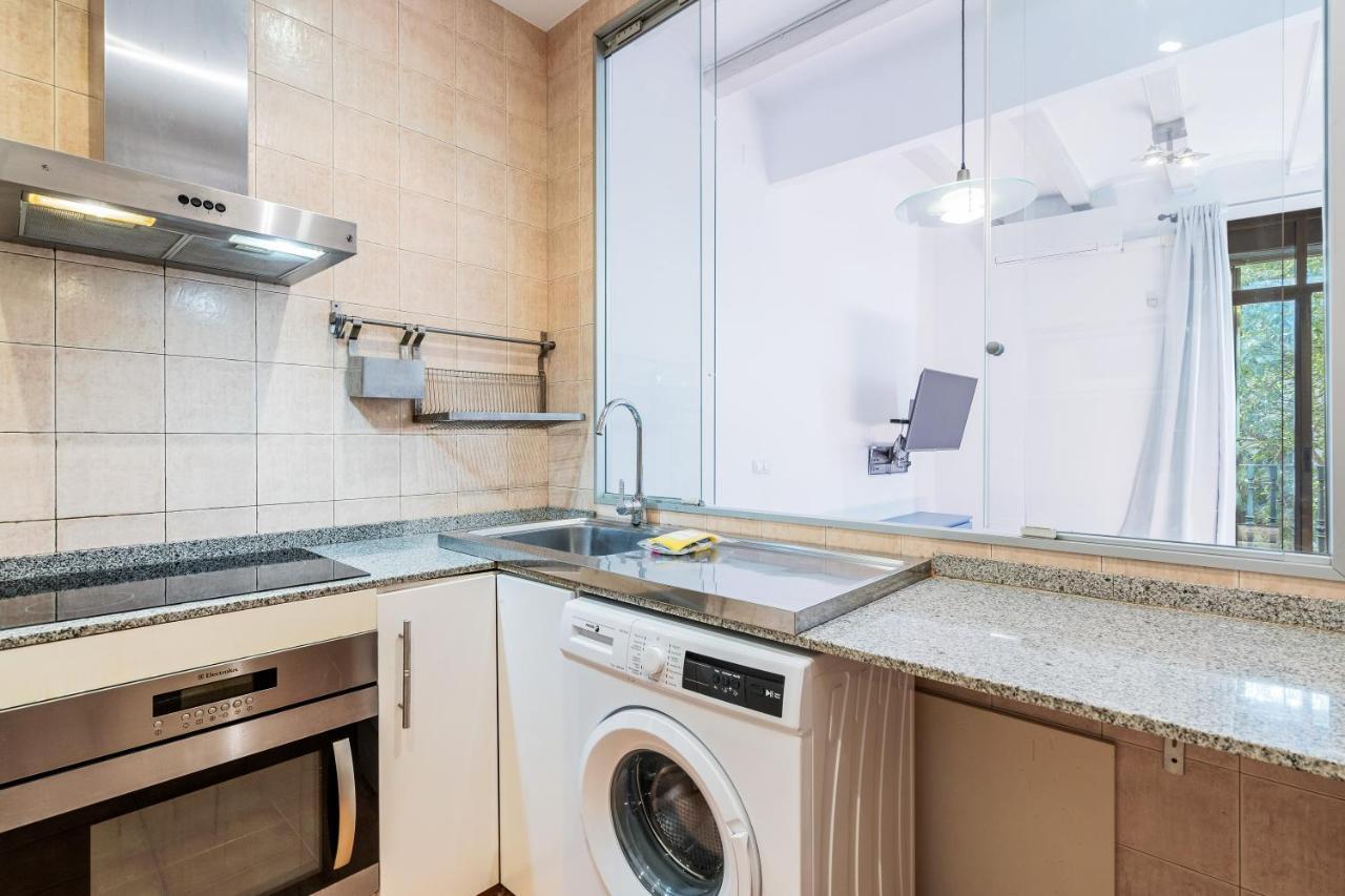 Fridays Flats Charming Apartment In Clot Barcelona Exteriör bild